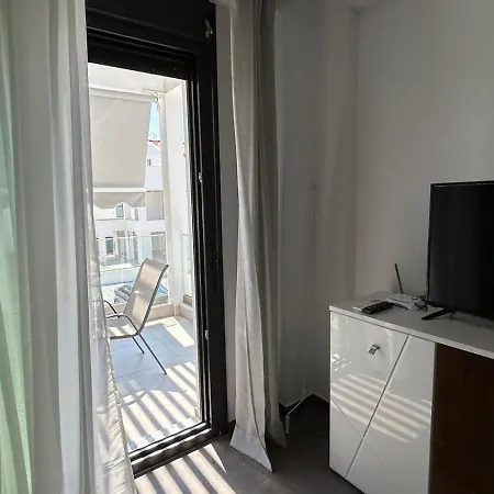 아파트 Olympiada Complex Calma Di Mare